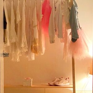 UNLISTED LIVE SHOW ITEMS